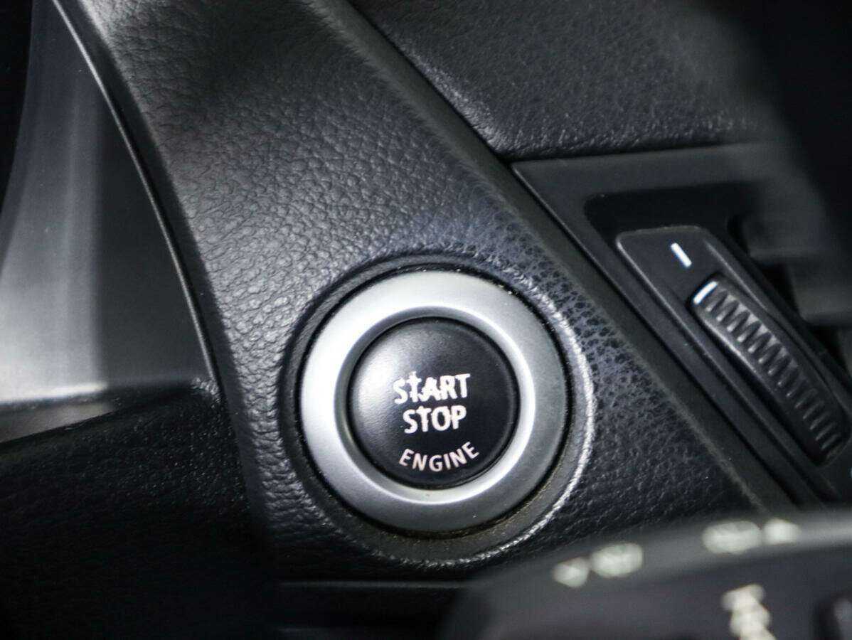 БМВ Икс1 б/у, 2012, Автоматическая. Фото: #14