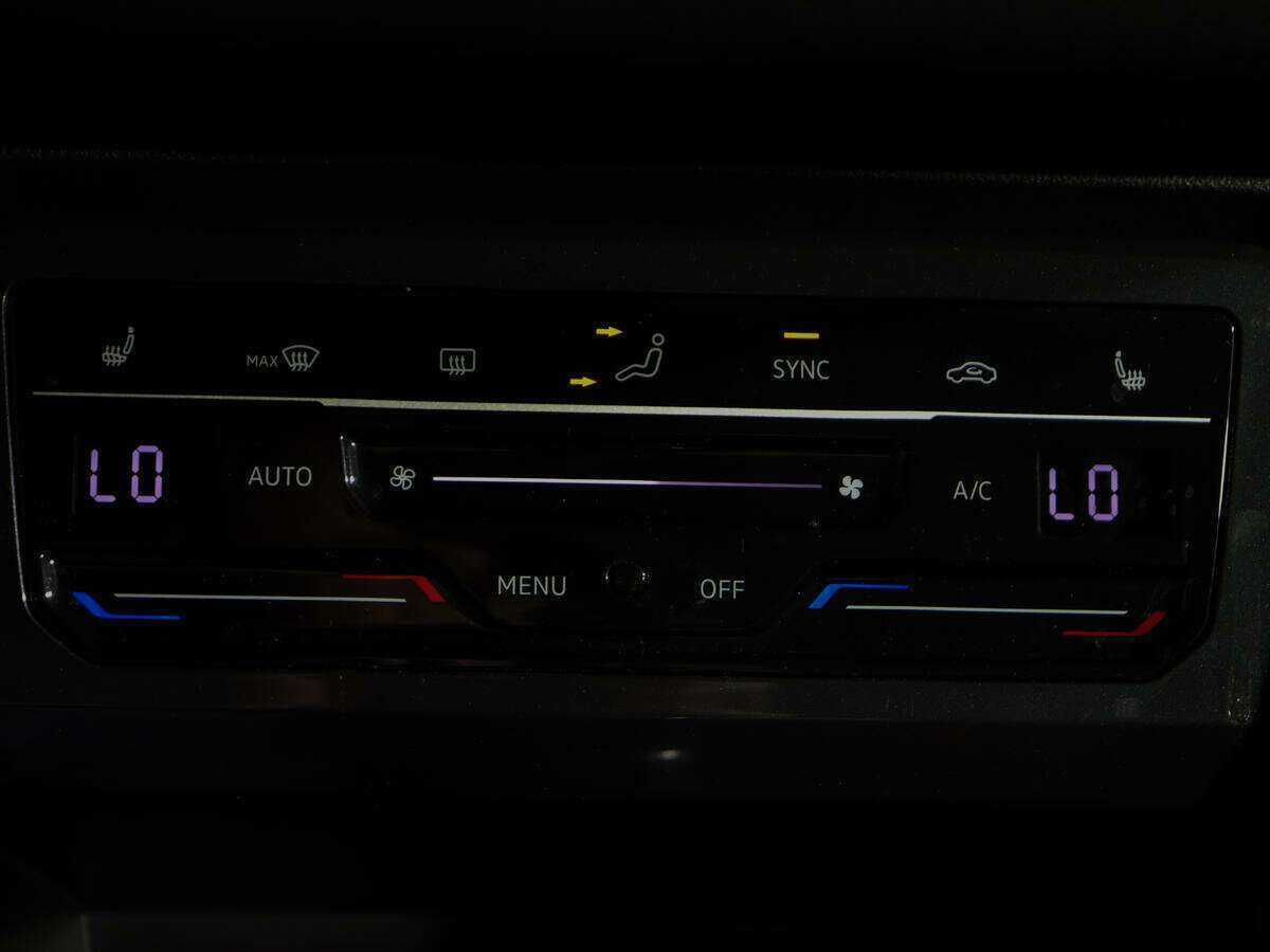 Volkswagen Tiguan б/у, 2021, Роботизированная. Фото: #17