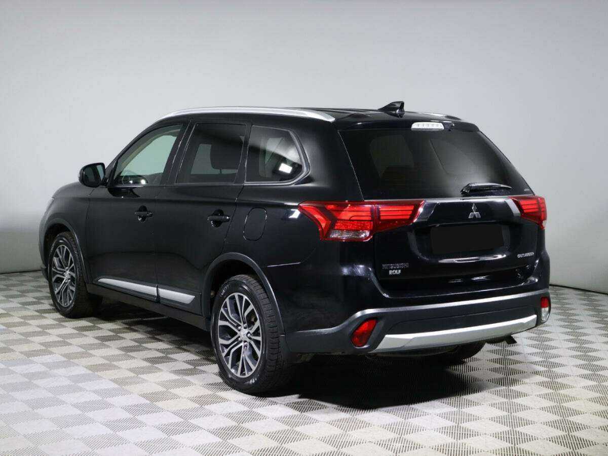 Mitsubishi Outlander б/у, 2018, Вариатор. Фото: #6