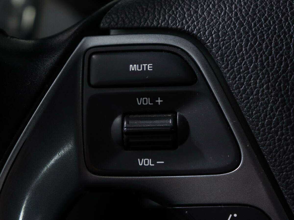 Kia Rio б/у, 2016, Автоматическая. Фото: #16