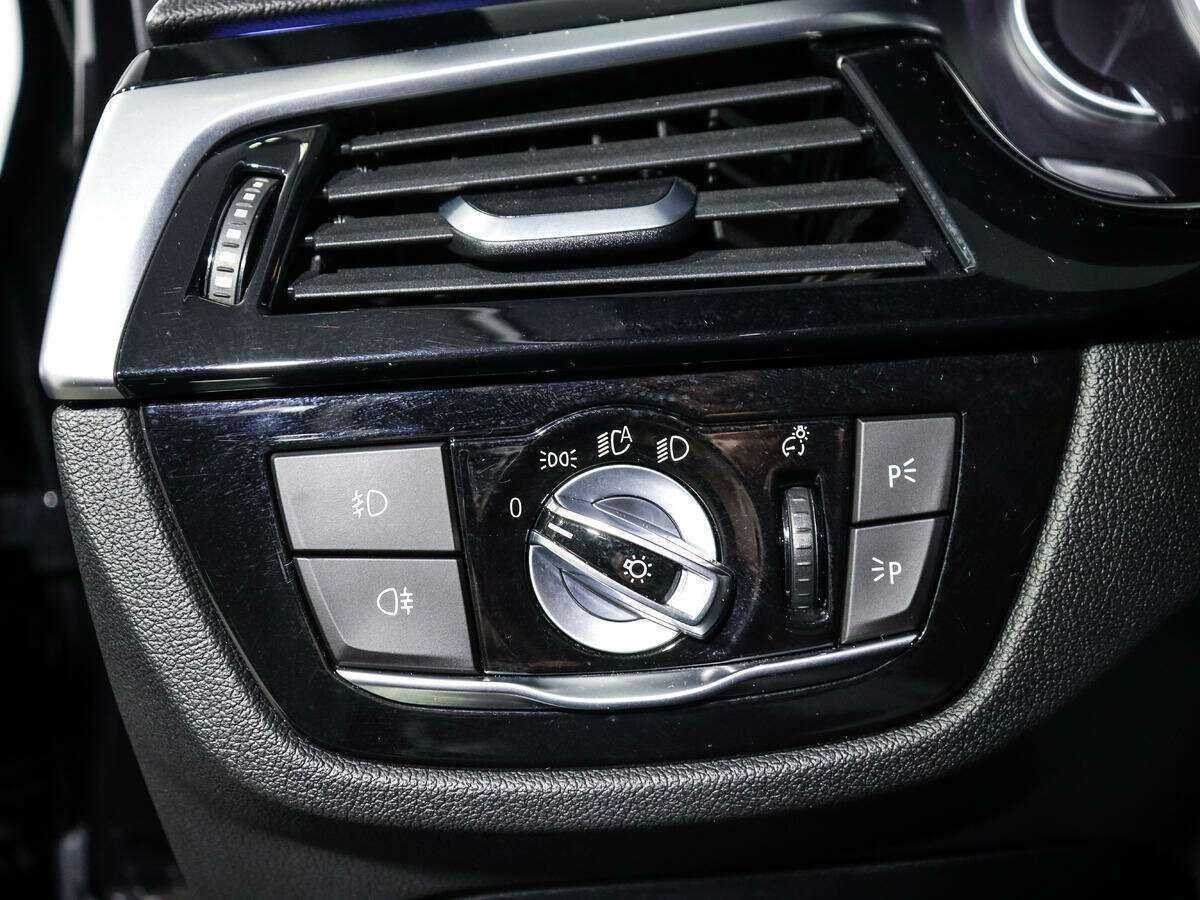 BMW 5 серии б/у, 2017, Автоматическая. Фото: #15