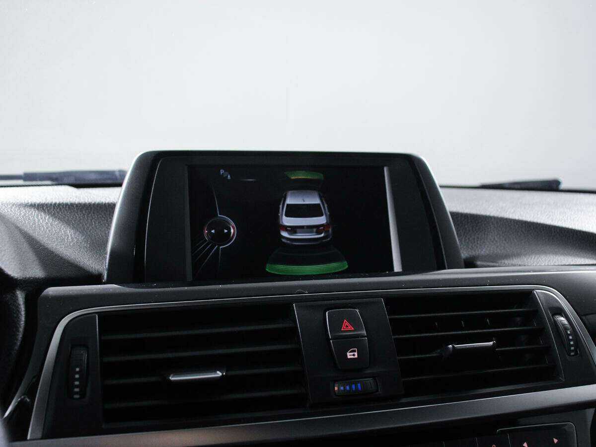 BMW 3 серии б/у, 2017, Автоматическая. Фото: #13