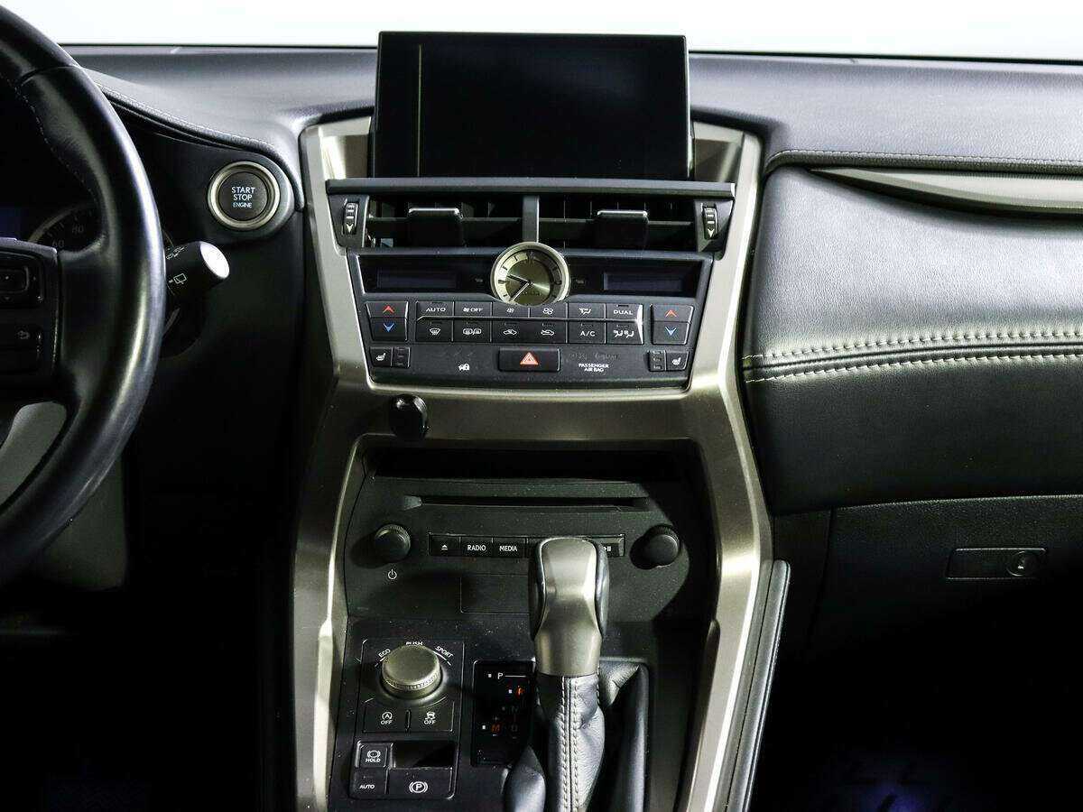 Lexus NX б/у, 2017, Вариатор. Фото: #10