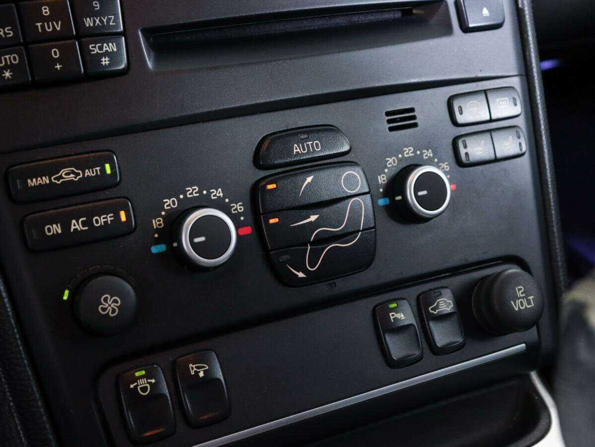 Volvo XC90 б/у, 2012, Автоматическая. Фото: #13