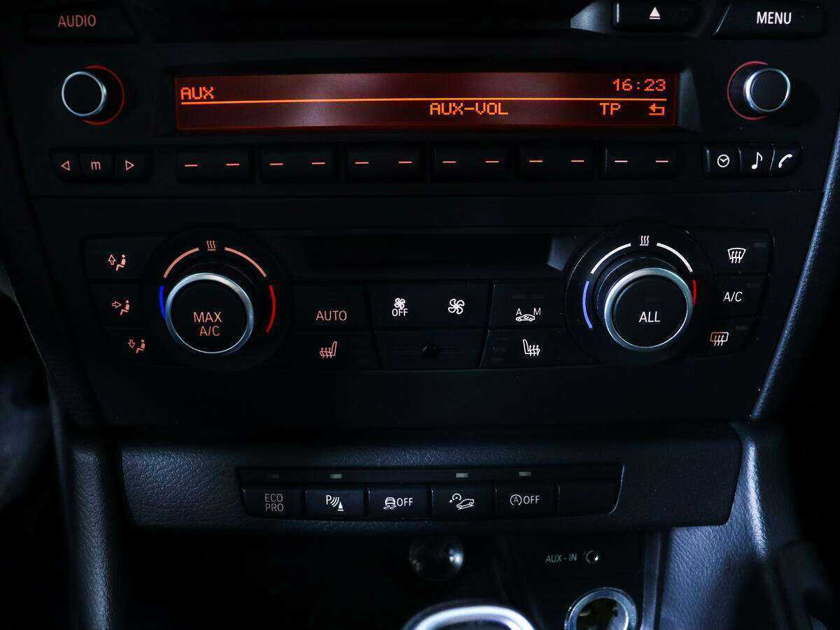 БМВ Икс1 б/у, 2013, Автоматическая. Фото: #15