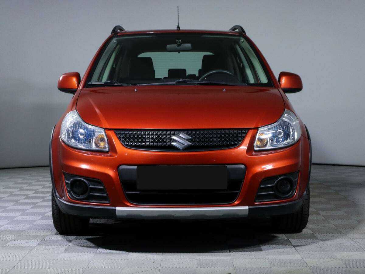 Suzuki SX4 б/у, 2013, Автоматическая. Фото: #1