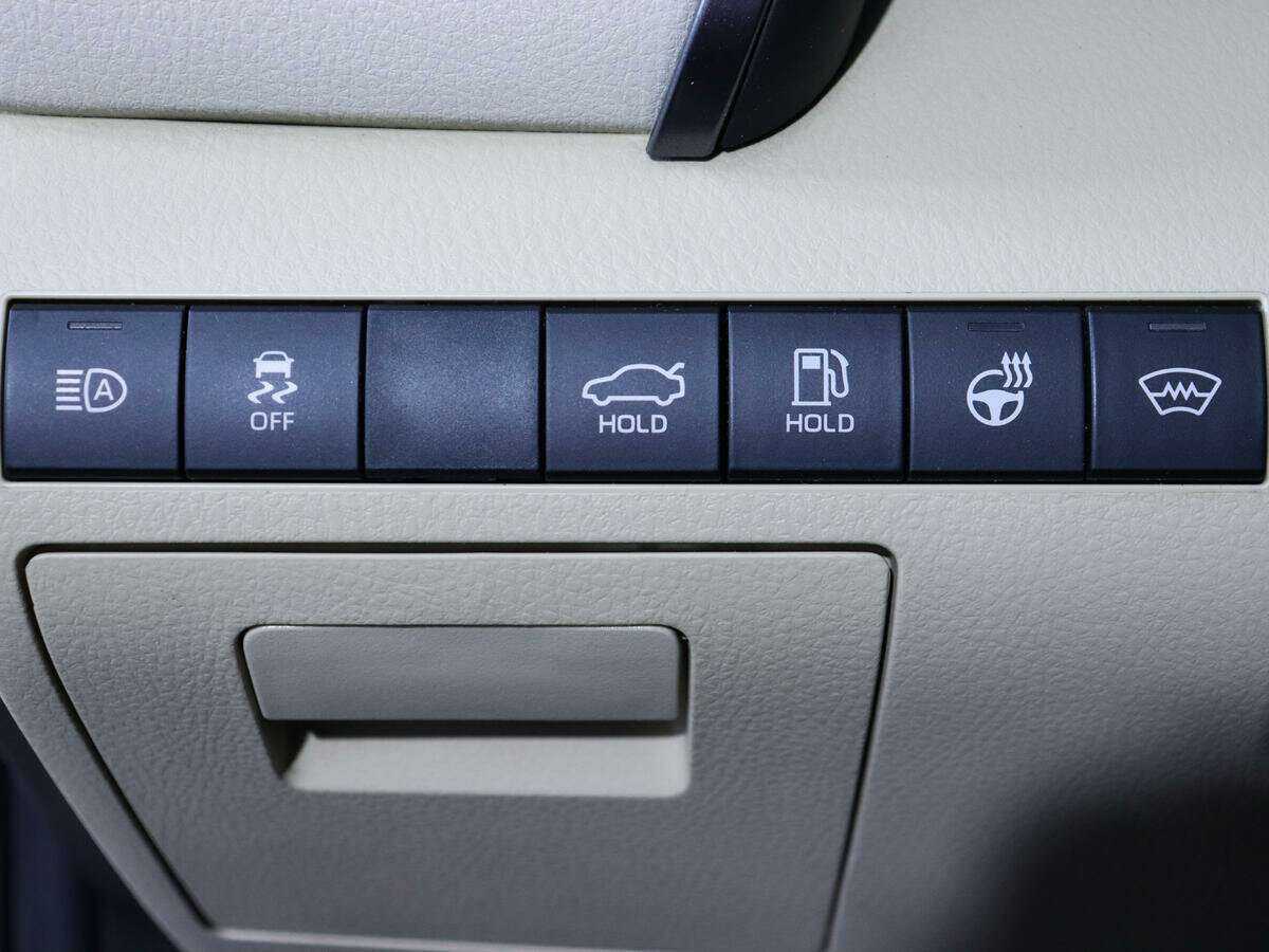 Toyota Camry б/у, 2020, Автоматическая. Фото: #15