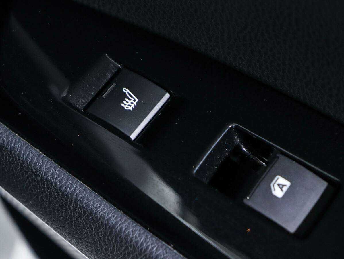 Toyota Camry б/у, 2018, Автоматическая. Фото: #11