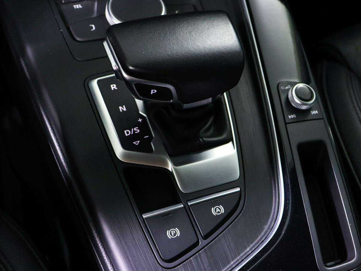 Audi A4 б/у, 2017, Роботизированная. Фото: #18