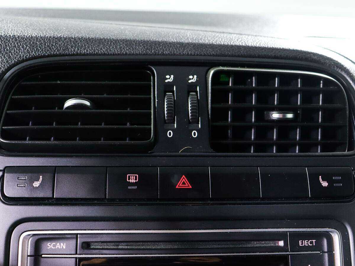 Фольксваген Поло б/у, 2014, Автоматическая. Фото: #12