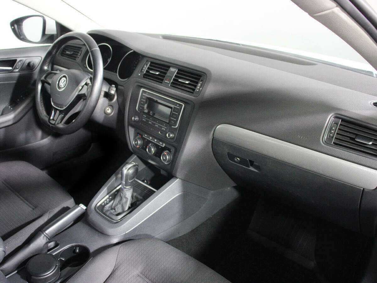 Фольксваген Джетта б/у, 2016, Роботизированная. Фото: #8