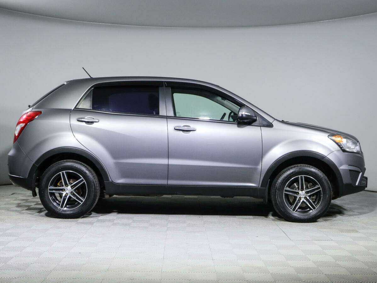 Сан-Ён Актион б/у, 2013, Автоматическая. Фото: #3