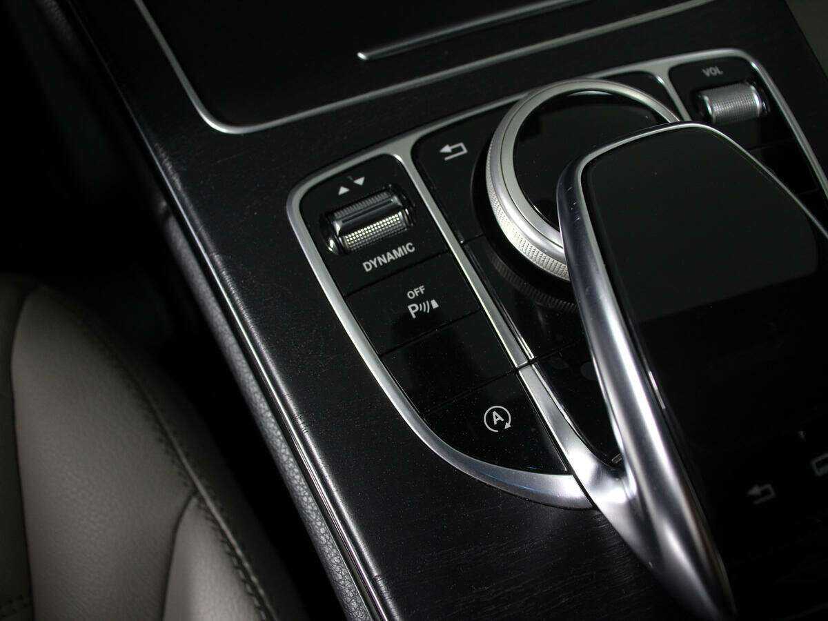 Mercedes-Benz C-Класс б/у, 2015, Автоматическая. Фото: #21