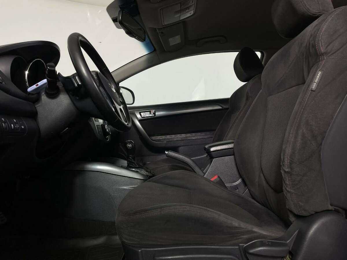 Kia Cerato б/у, 2012, Автоматическая. Фото: #8