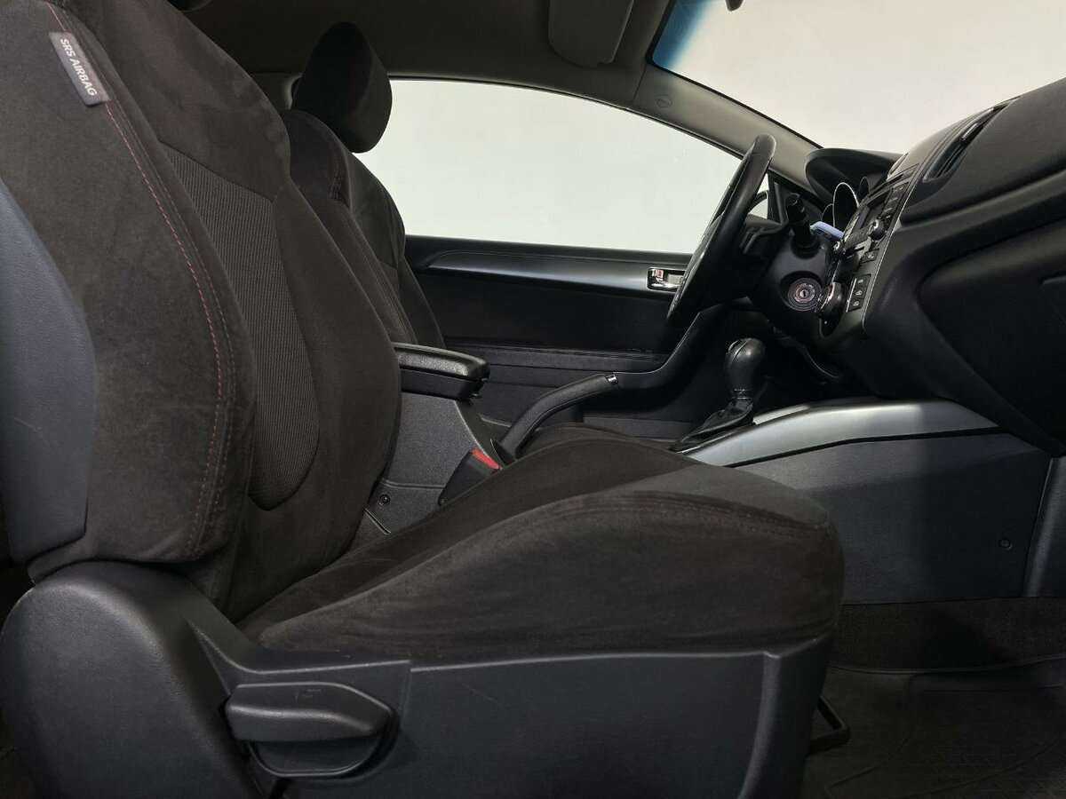 Kia Cerato б/у, 2012, Автоматическая. Фото: #12