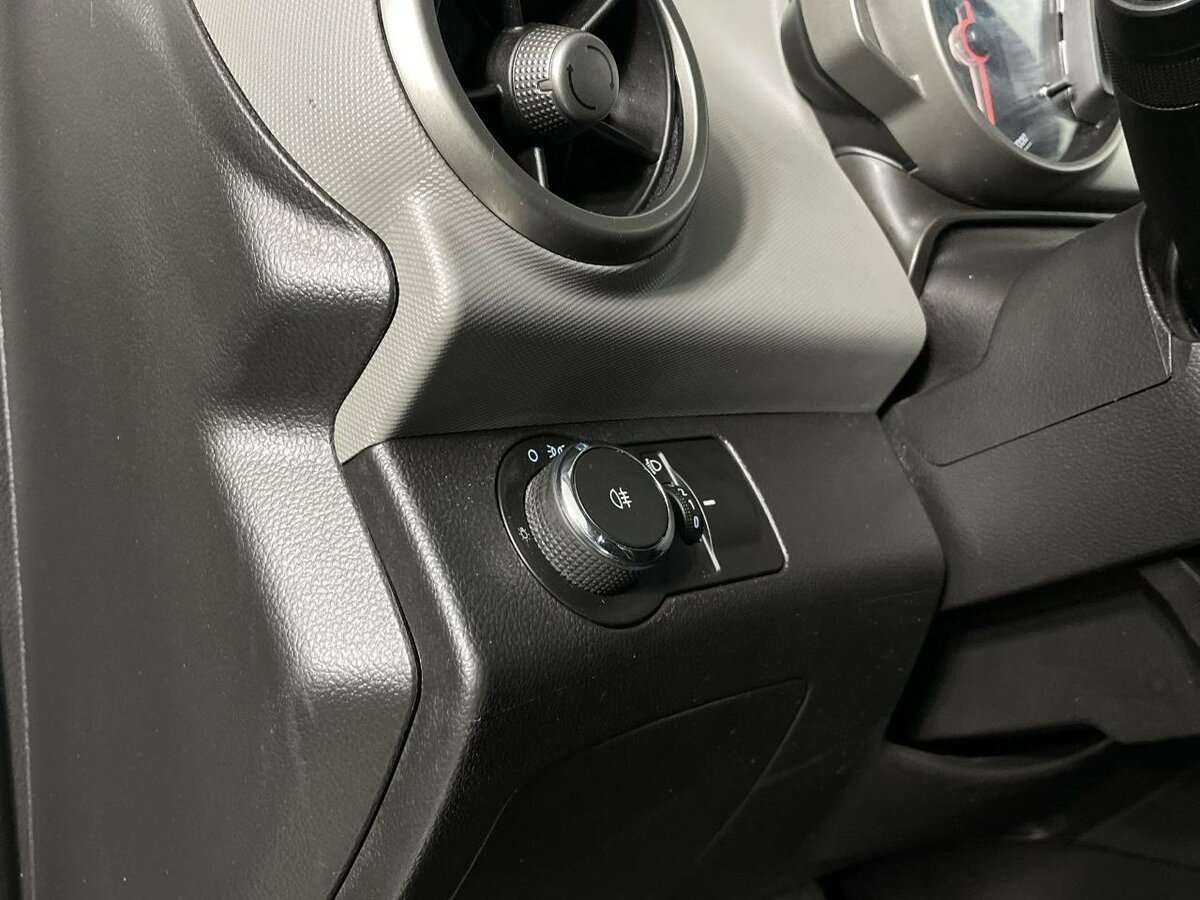 Chevrolet Aveo б/у, 2013, Механическая. Фото: #7