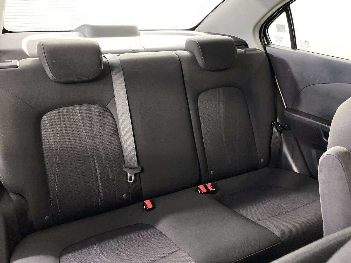 Chevrolet Aveo б/у, 2013, Механическая. Фото: #13