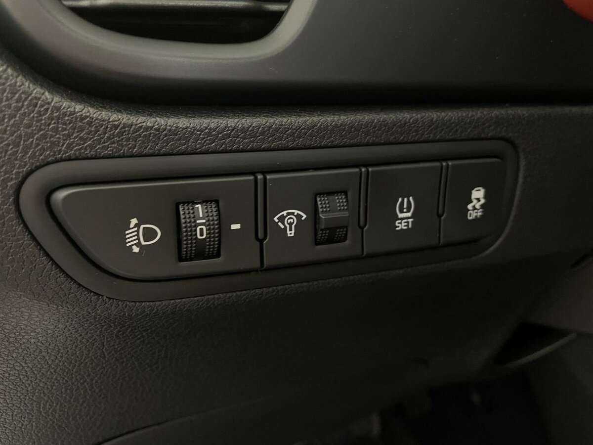 Kia Rio б/у, 2021, Автоматическая. Фото: #8