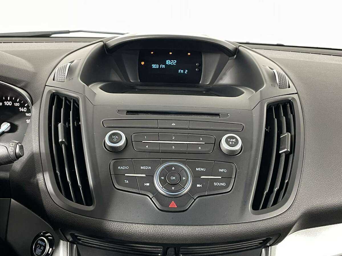 Ford Kuga б/у, 2017, Автоматическая. Фото: #11