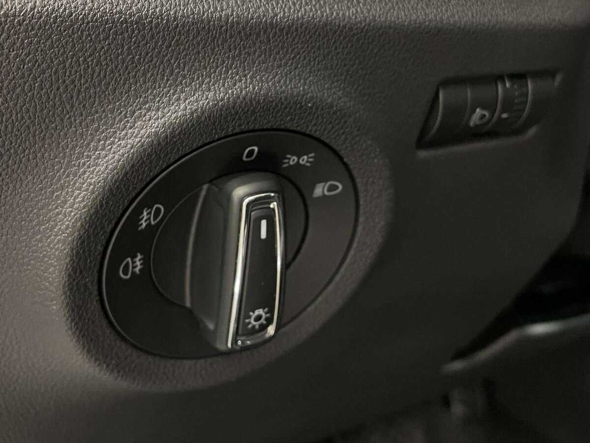 Skoda Rapid б/у, 2020, Автоматическая. Фото: #8