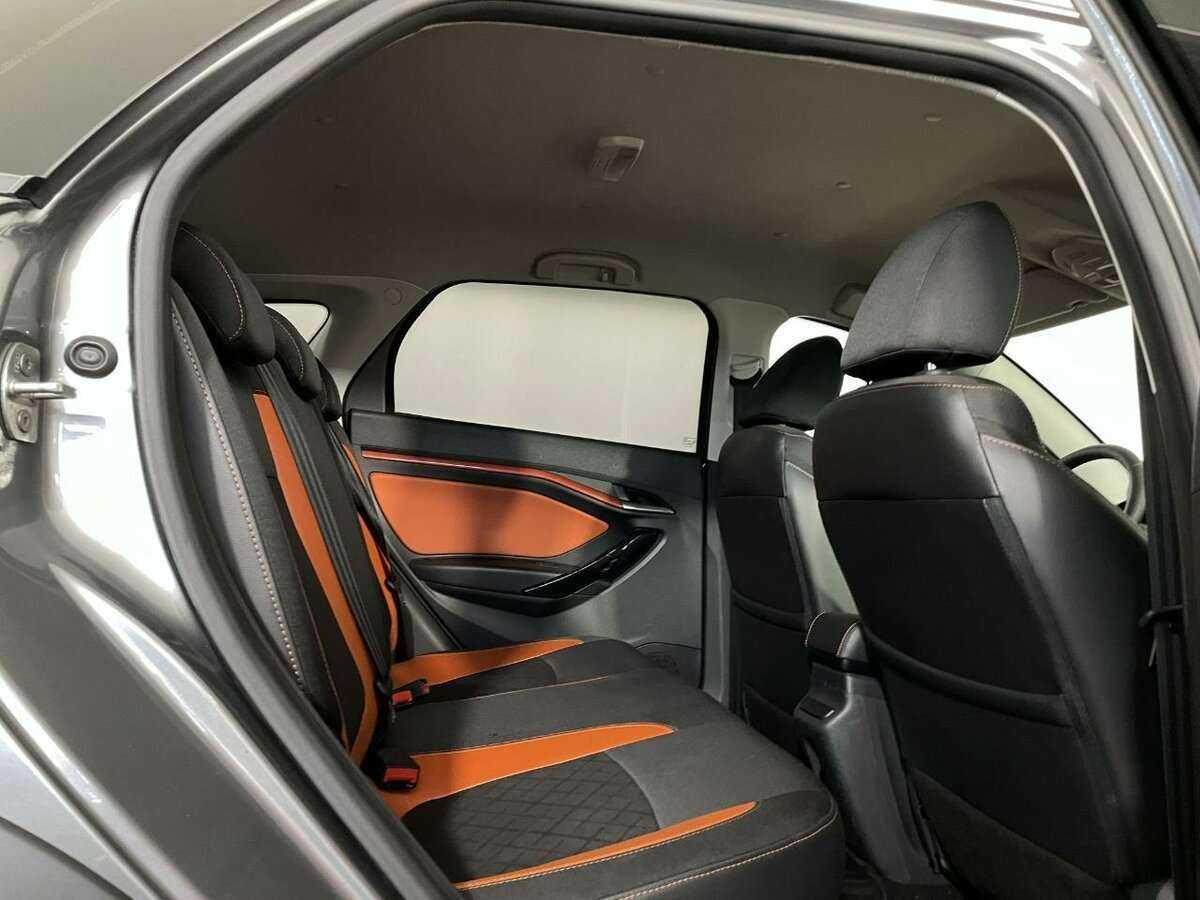 Lada (ВАЗ) Vesta б/у, 2019, Роботизированная. Фото: #15