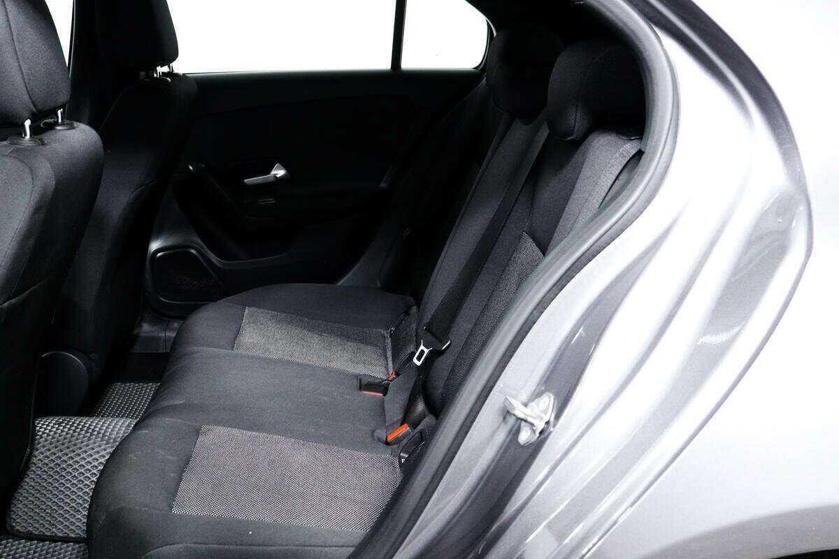 Mercedes-Benz A-Класс б/у, 2019, Роботизированная. Фото: #11