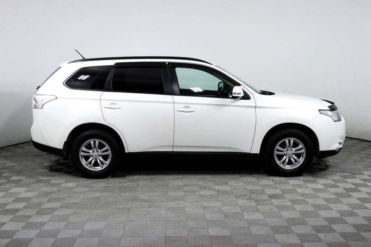 Mitsubishi Outlander б/у, 2013, Вариатор. Фото: #3
