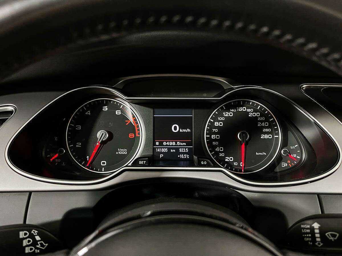 Audi A4 б/у, 2013, Роботизированная. Фото: #10