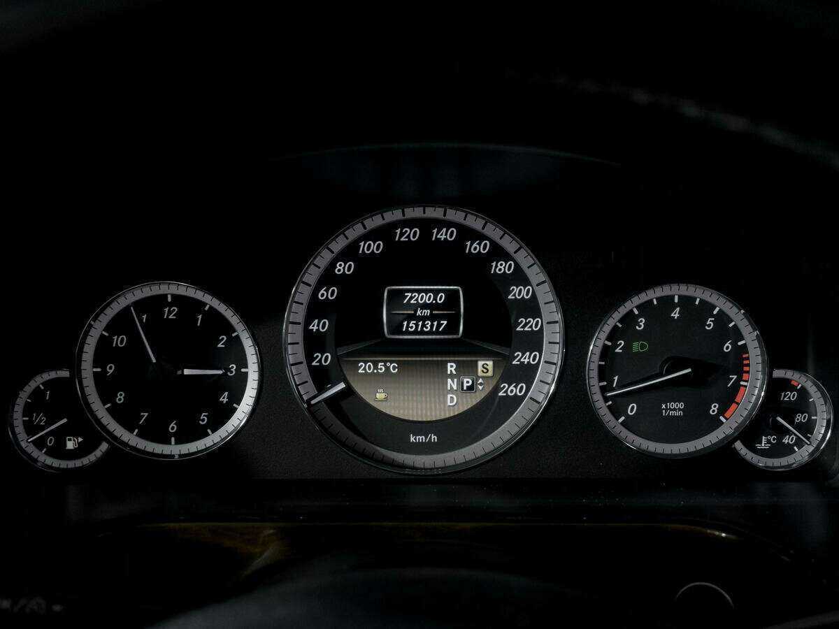 Mercedes-Benz E-Класс б/у, 2012, Автоматическая. Фото: #9