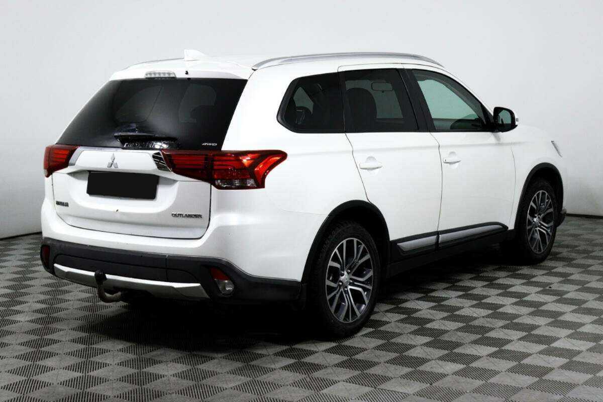 Mitsubishi Outlander б/у, 2018, Вариатор. Фото: #3