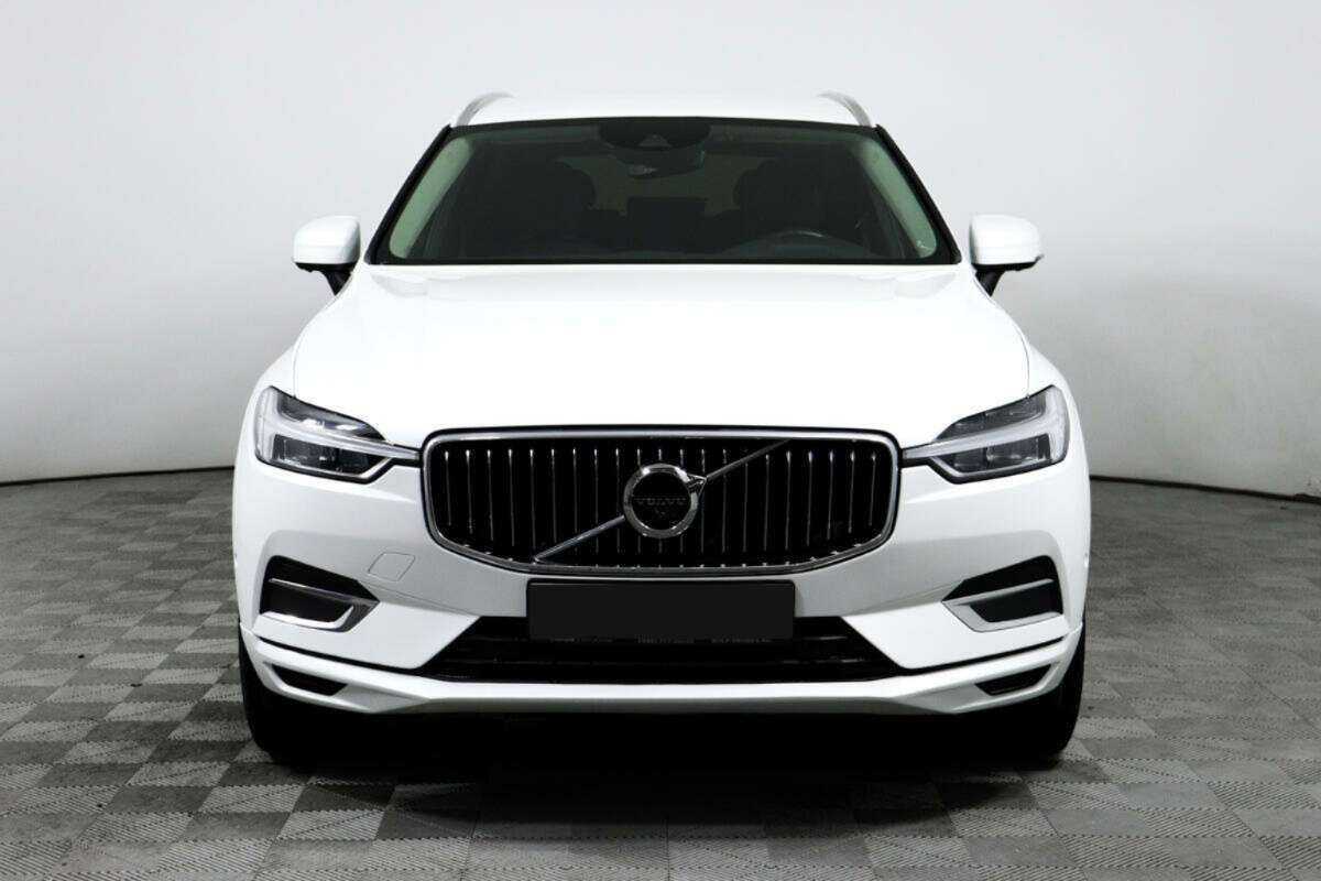 Volvo XC60 б/у, 2018, Автоматическая. Фото: #1