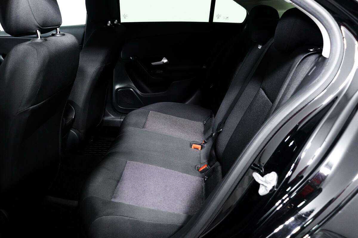 Mercedes-Benz A-Класс б/у, 2019, Роботизированная. Фото: #11