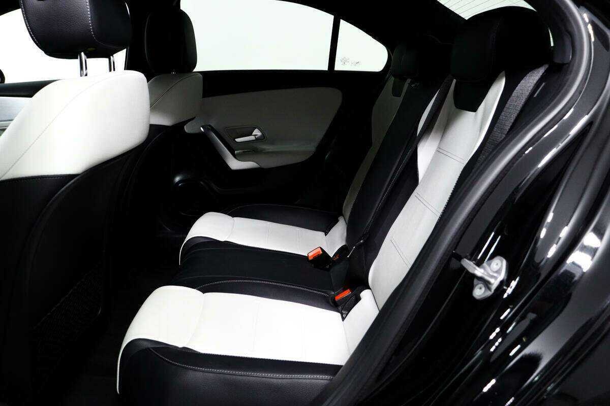 Mercedes-Benz A-Класс б/у, 2019, Роботизированная. Фото: #11