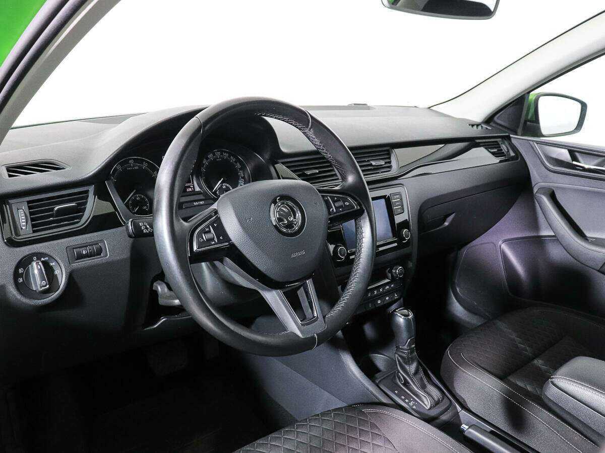 Шкода Рапид б/у, 2017, Автоматическая. Фото: #11