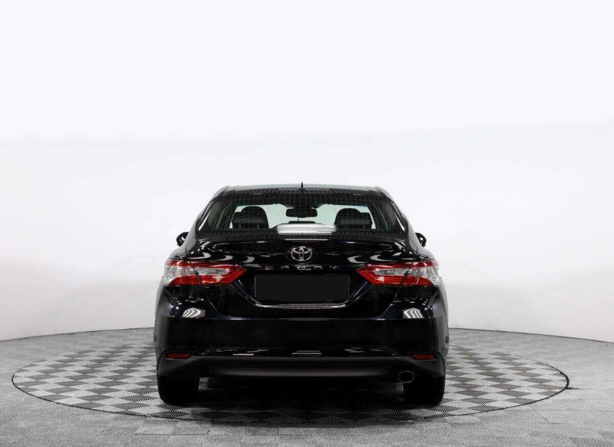 Toyota Camry б/у, 2018, Автоматическая. Фото: #4