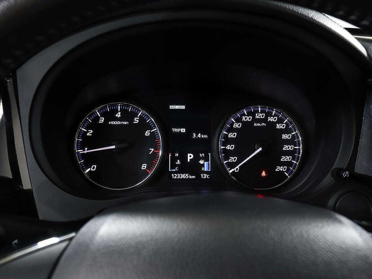 Mitsubishi Outlander б/у, 2018, Вариатор. Фото: #10