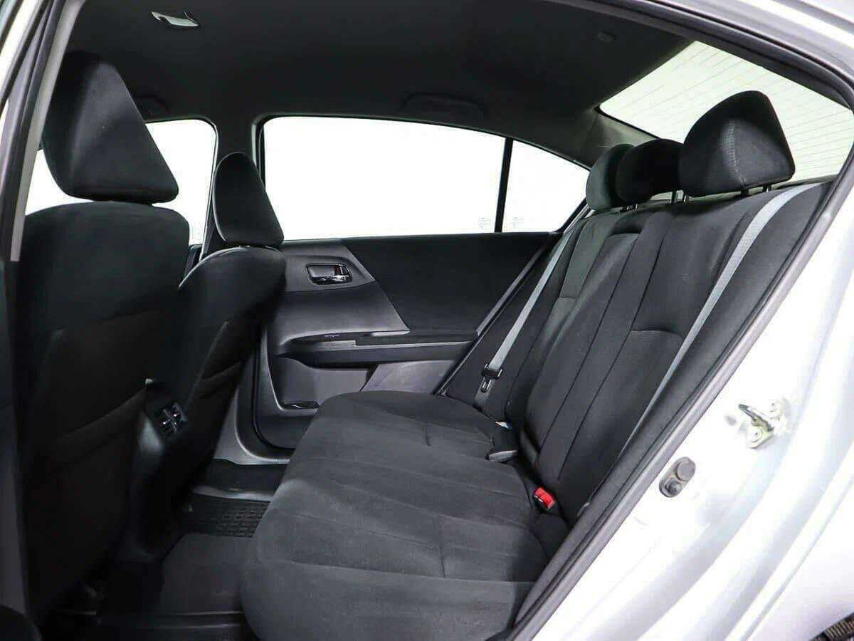 Honda Accord б/у, 2013, Автоматическая. Фото: #13