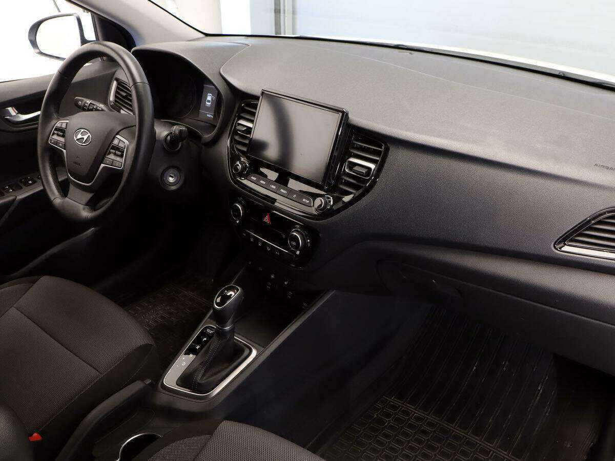 Hyundai Solaris б/у, 2020, Автоматическая. Фото: #6