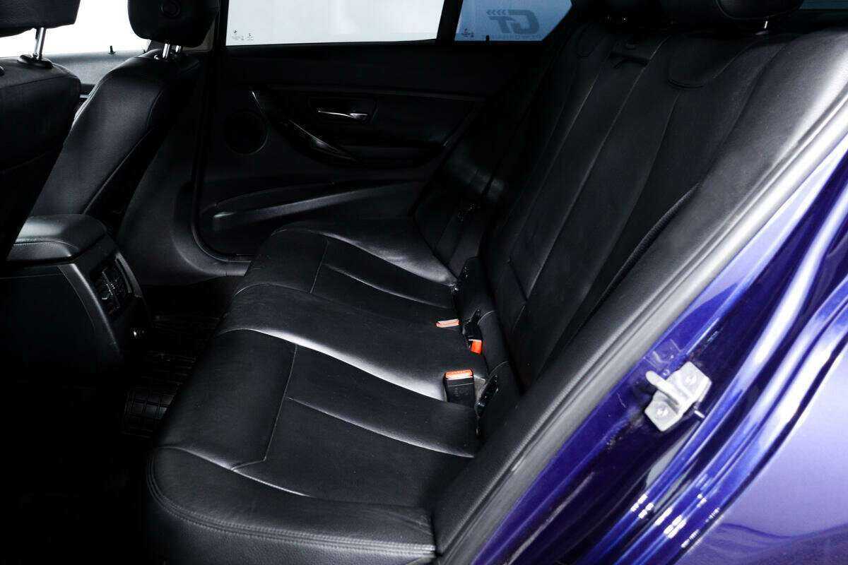 BMW 3 серии б/у, 2016, Автоматическая. Фото: #10