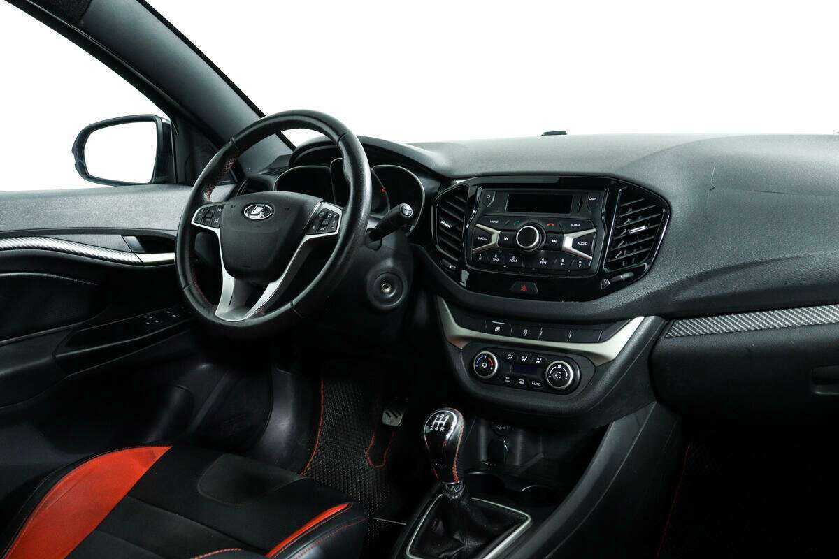 Лада (ВАЗ) Веста б/у, 2022, Механическая. Фото: #8