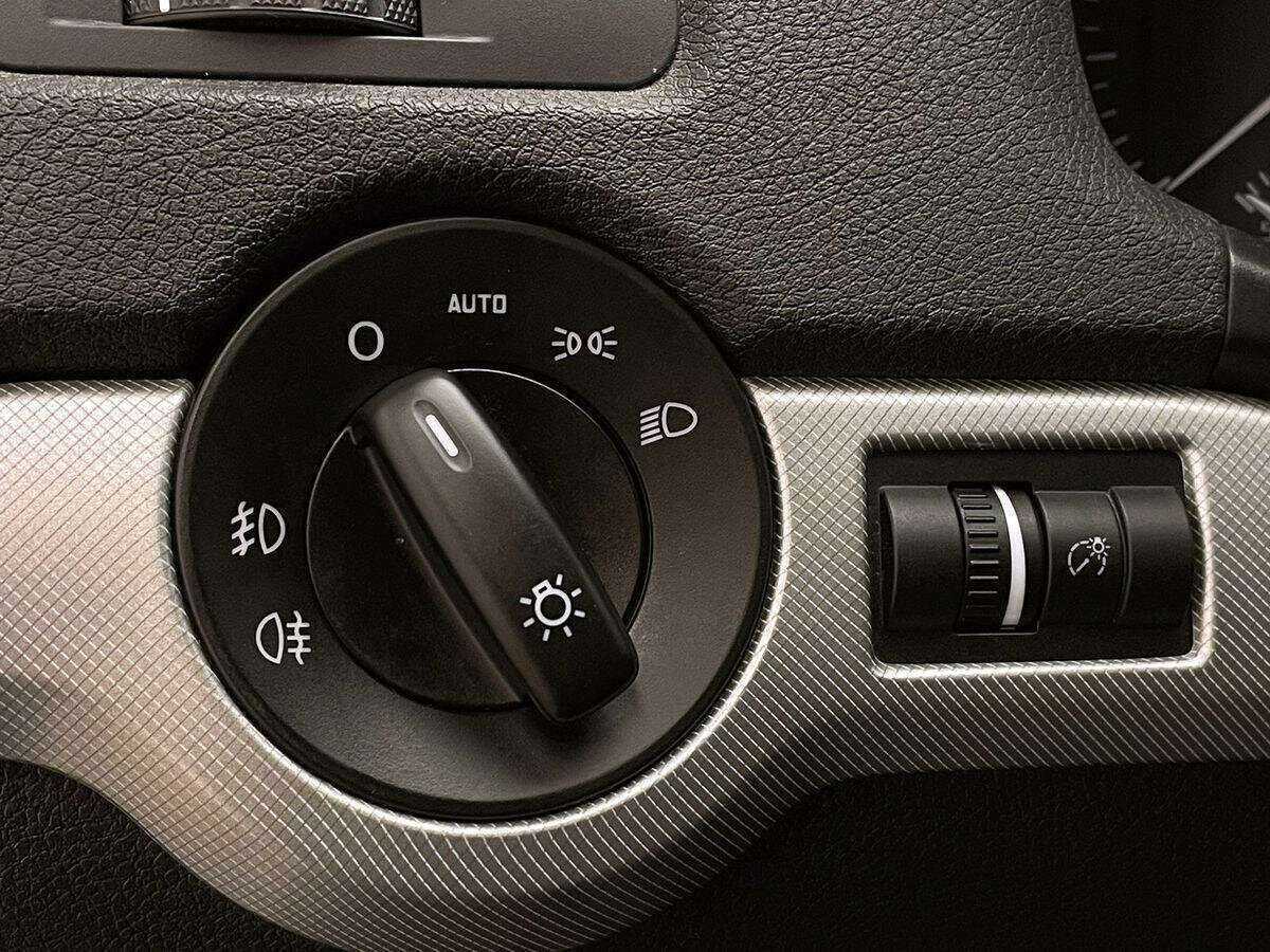 Skoda Octavia б/у, 2012, Автоматическая. Фото: #12