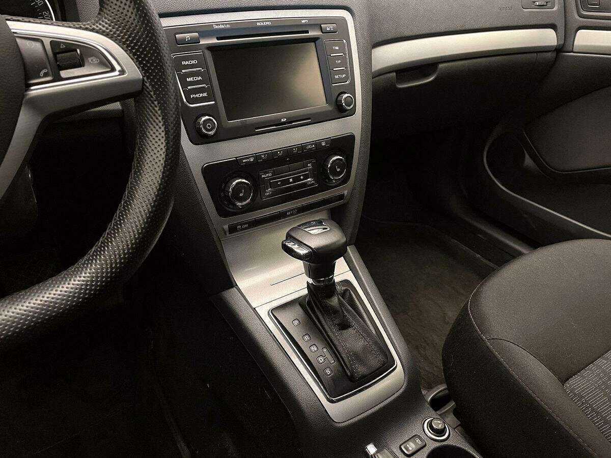 Skoda Octavia б/у, 2012, Автоматическая. Фото: #14