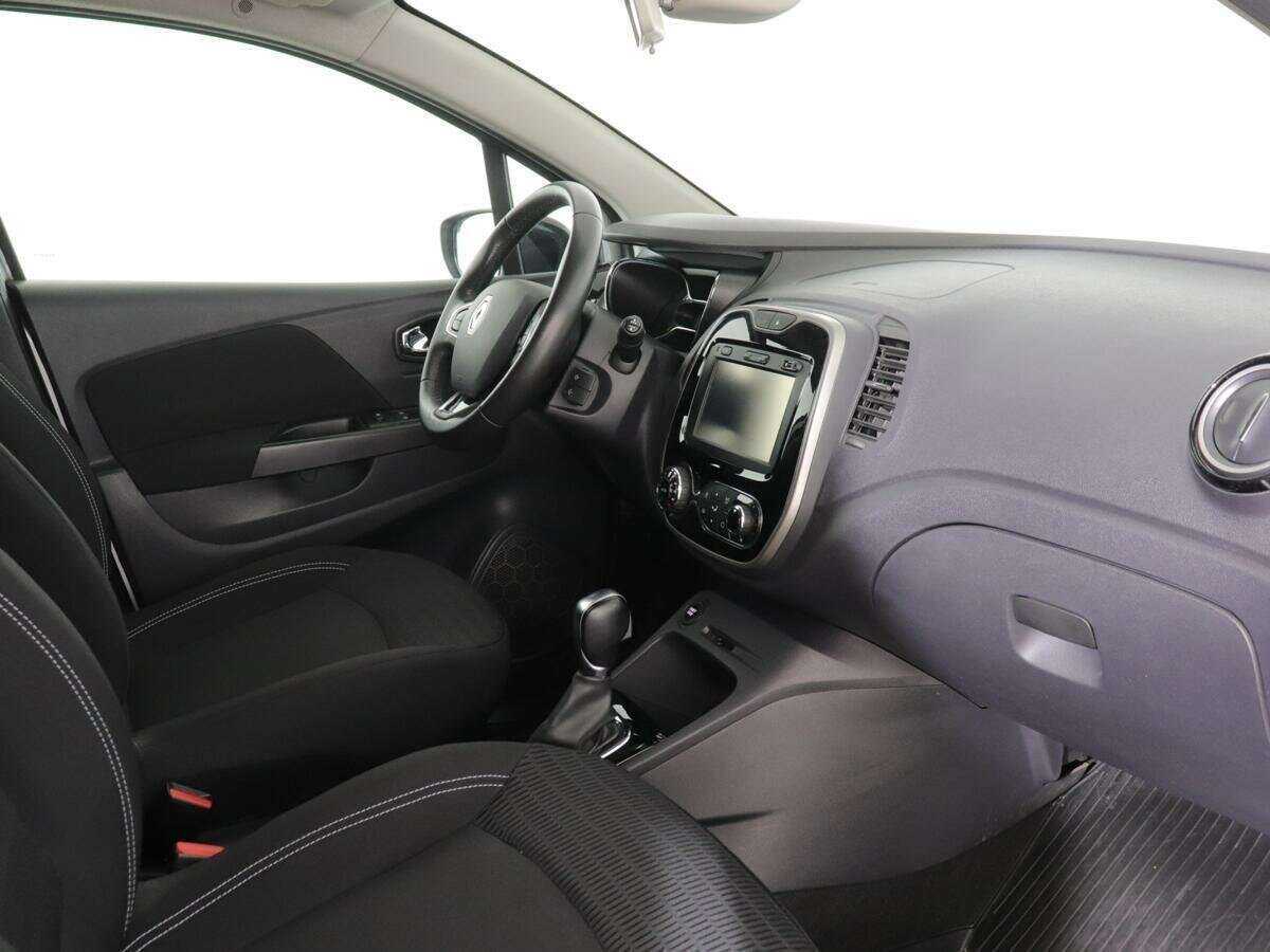 Renault Kaptur б/у, 2016, Автоматическая. Фото: #8