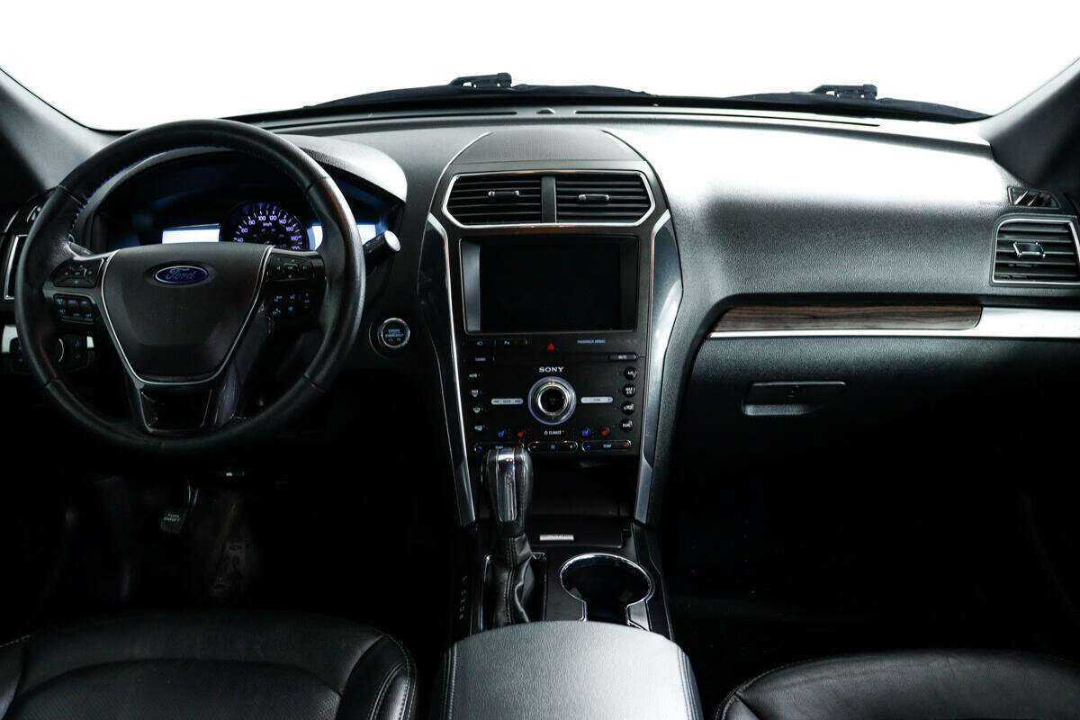 Ford Explorer б/у, 2018, Автоматическая. Фото: #10