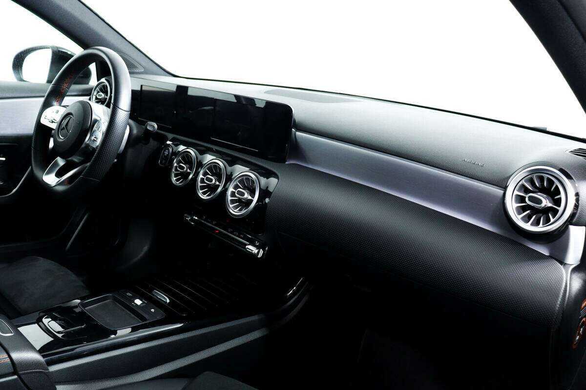 Mercedes-Benz A-Класс б/у, 2020, Роботизированная. Фото: #7