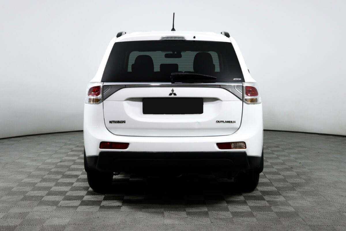 Mitsubishi Outlander б/у, 2013, Вариатор. Фото: #5