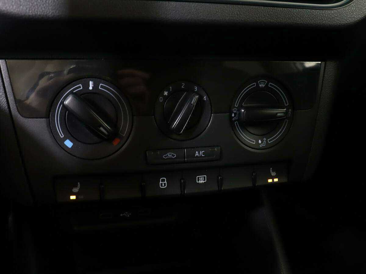 Skoda Rapid б/у, 2021, Автоматическая. Фото: #15