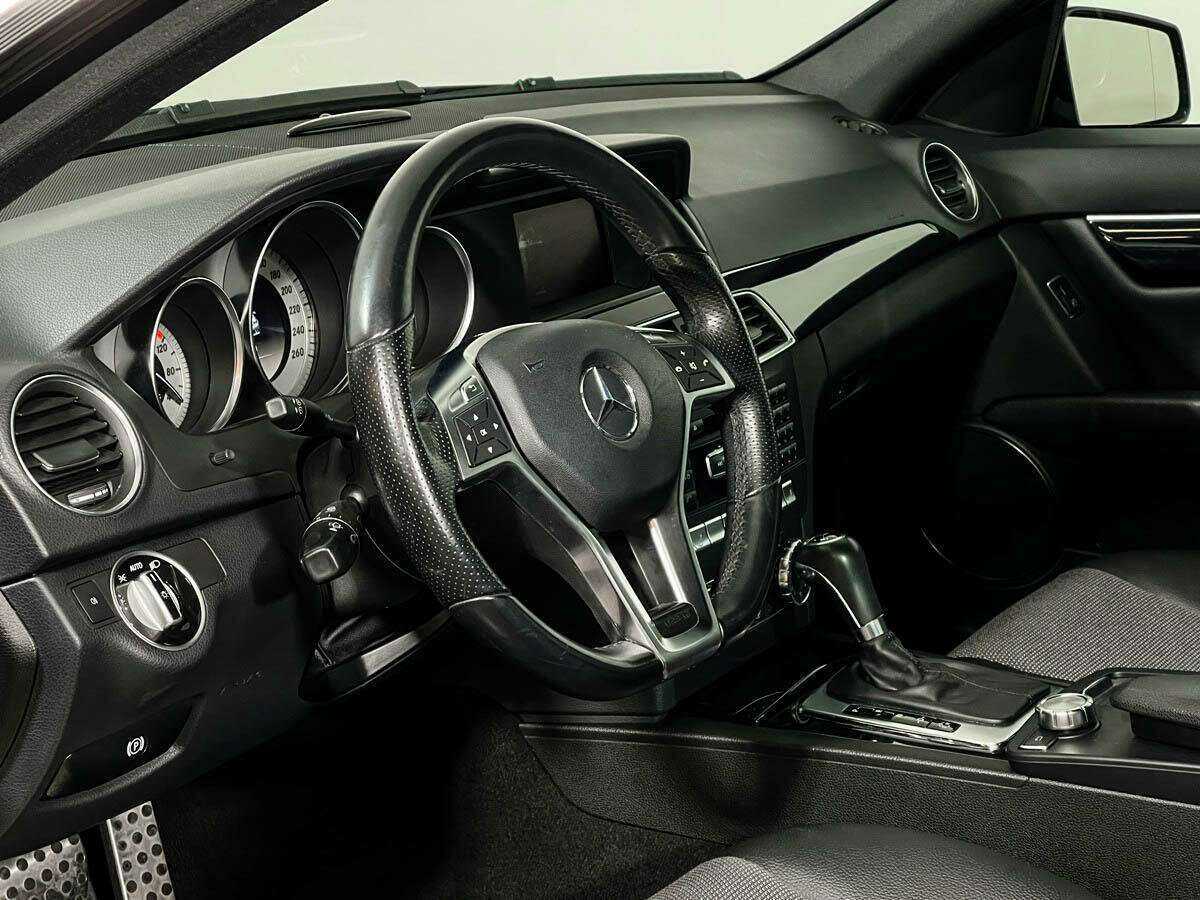 Mercedes-Benz C-Класс б/у, 2012, Автоматическая. Фото: #12