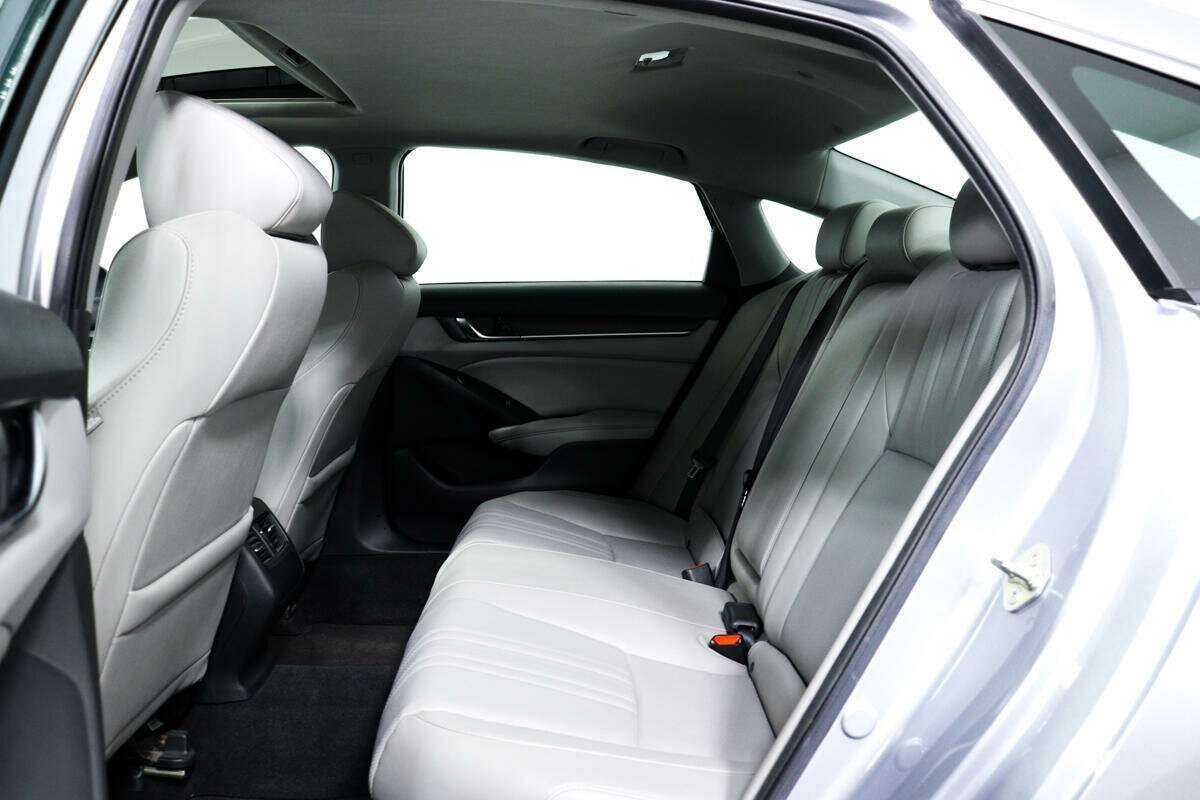 Honda Accord б/у, 2018, Вариатор. Фото: #11