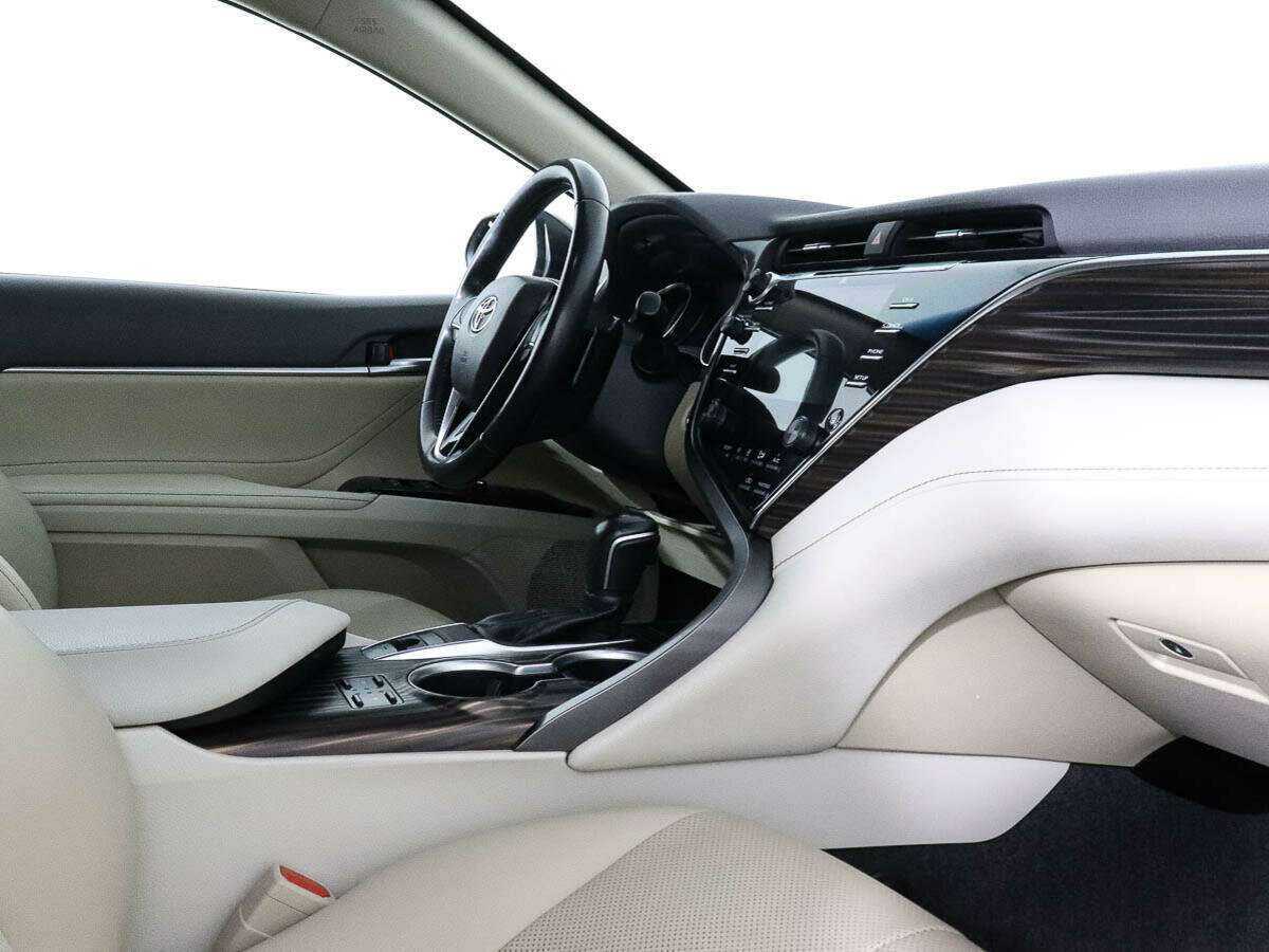 Toyota Camry б/у, 2018, Автоматическая. Фото: #6